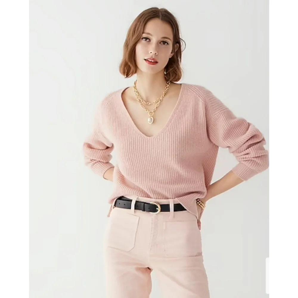 36. J.Crew Ribbed cashmere oversized V-neck sweater - Picture 2 of 9